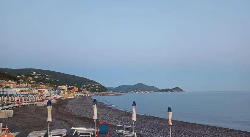 Da Silvy a pochi passi dal mare - Image 1