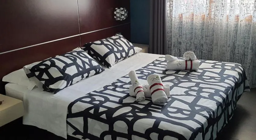 Manu's Guest Suite - Image 1