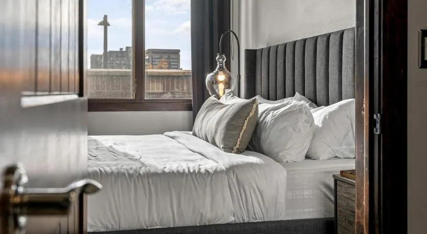 2Bed 2Ba Loft in LoDo RiNo- Mountain BallparkViews - Image 1