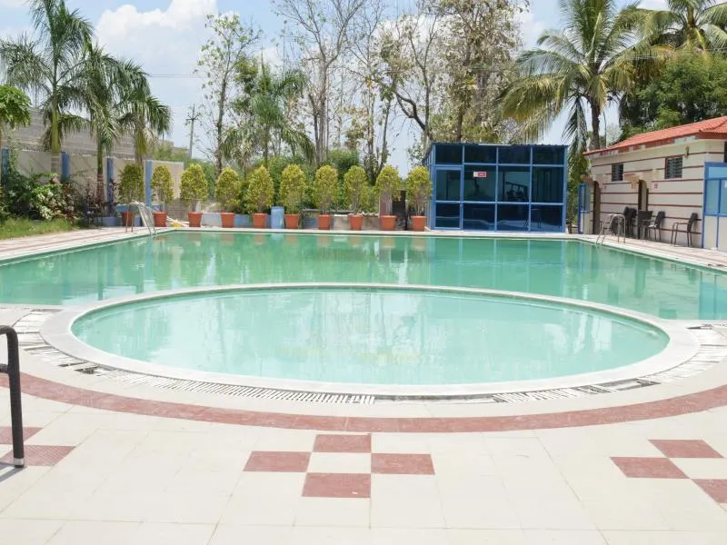 Kandy PLR Hotels - Image 1