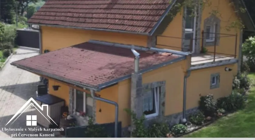 Ubytovanie pod Červeným kameňom Malé Karpaty - Image 1