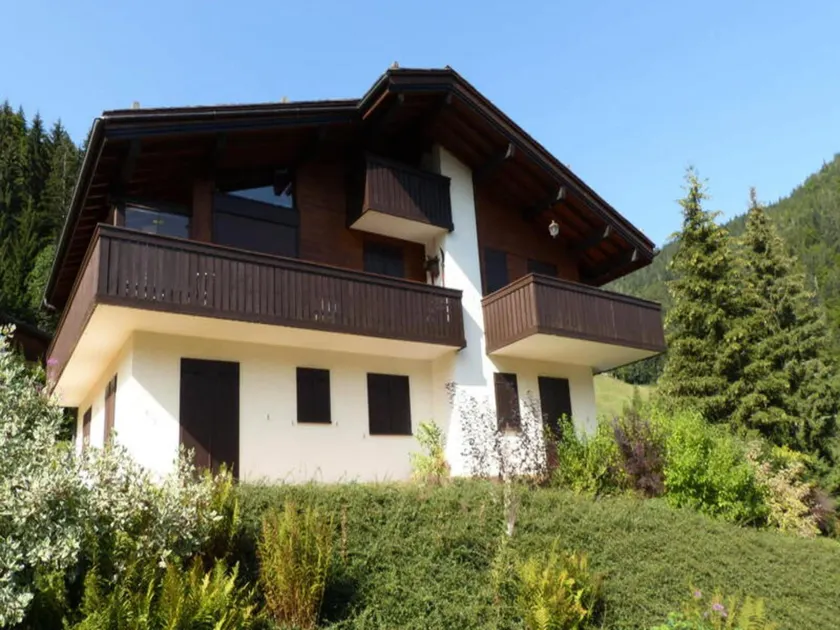 Amicis Residence - Image 1