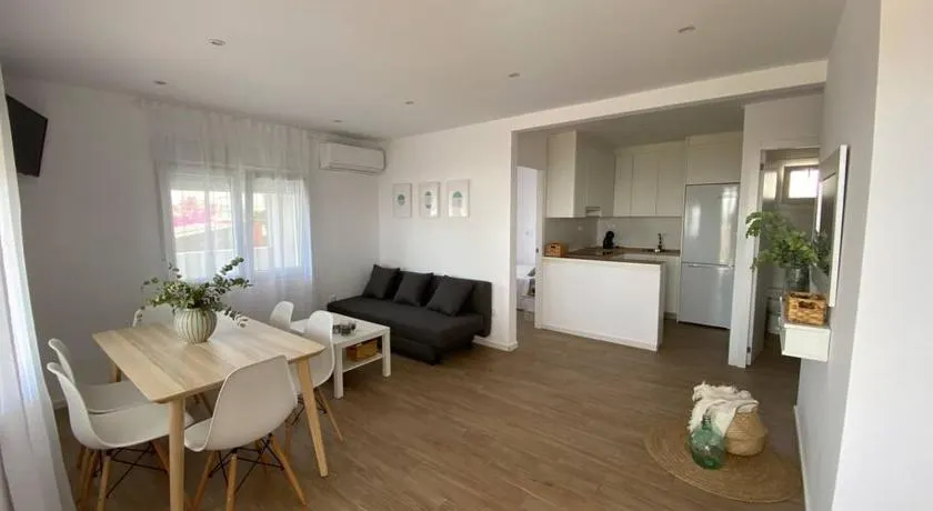 Apartamento Costa con encanto y vistas al mar - Image 1