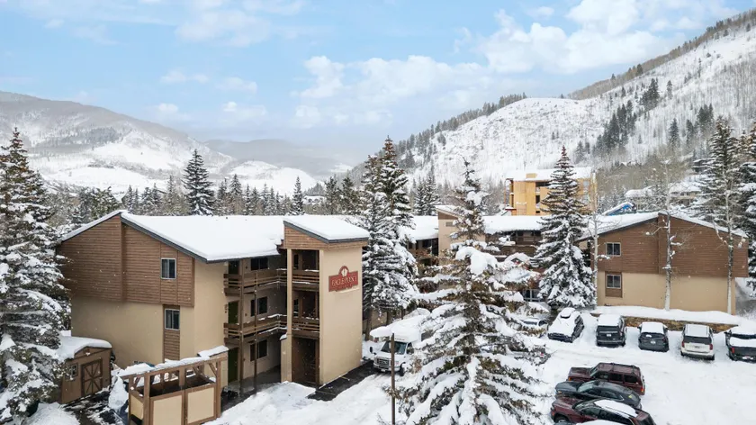 GetAways at Eagle Point Resort - Image 1