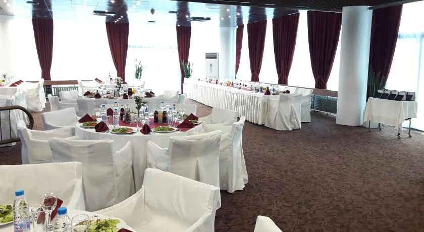 Hotel Lovech - Image 1