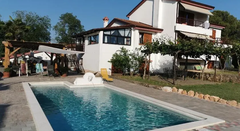 Villa Mar`e Luce - Image 1