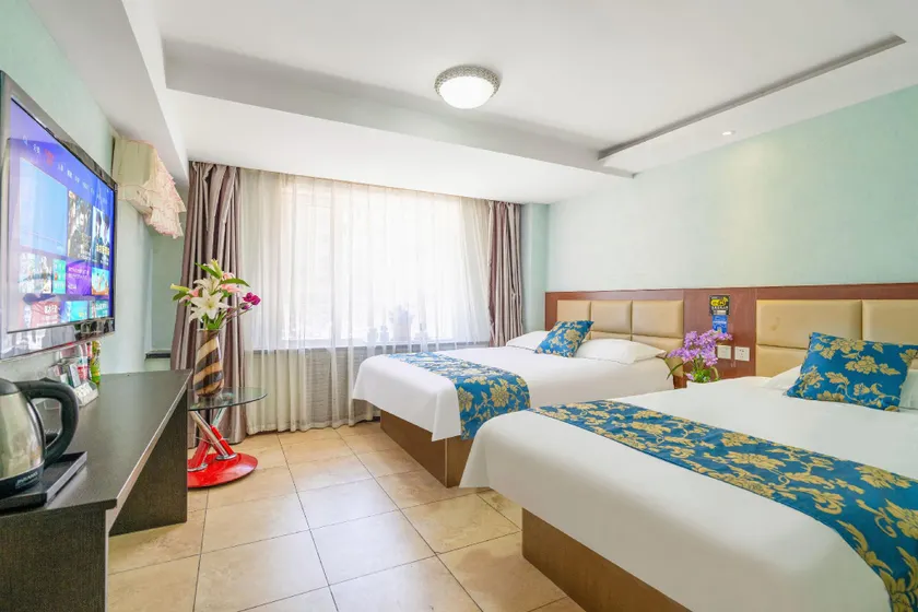 Yilin Xianghe Hotel (Dalian Railway Station Branch) - Image 1