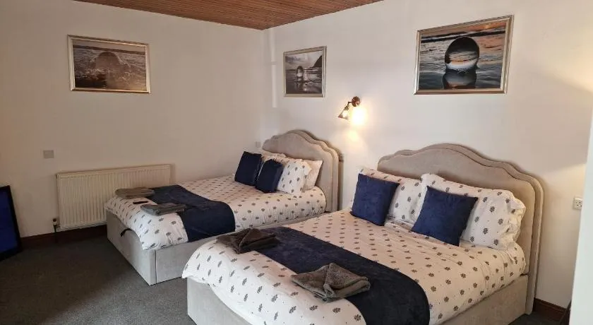 Fairladies Barn Guest House - Image 1