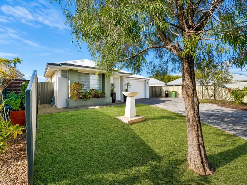 Be Wowed by Spring in Busselton - Image 1
