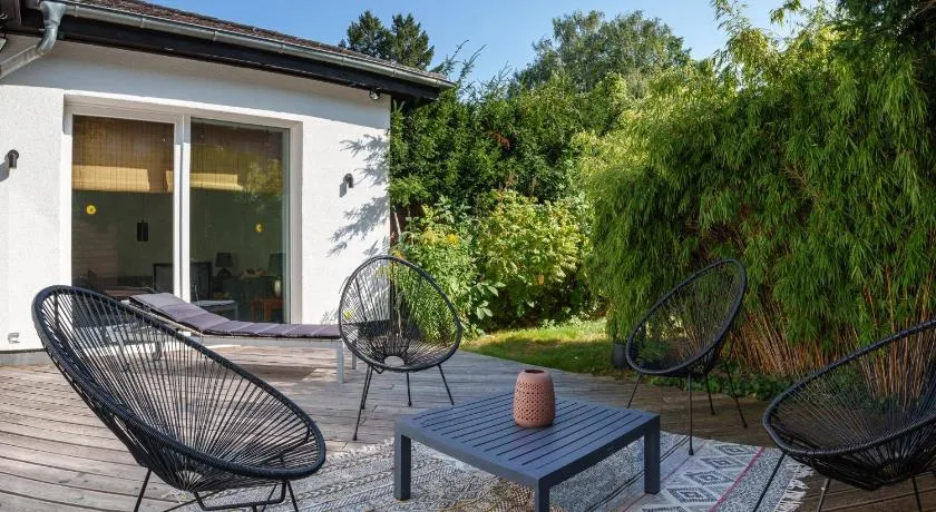 Sonnenzeit - ebenerdiges Reihenhaus mit Sonnenterrasse und Garten in ruhiger Lage in Berlin-Schmargendorf - Image 1