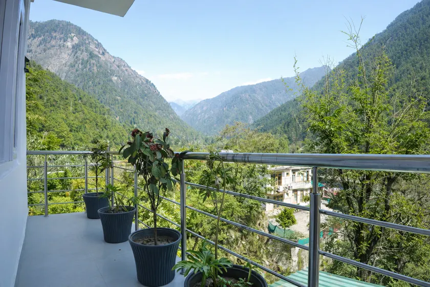 The Brownstone Katagla in Kasol - Image 1