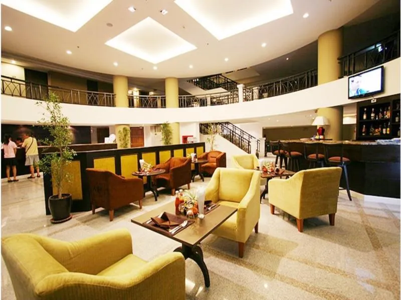Summer Spring Hotel - Image 1