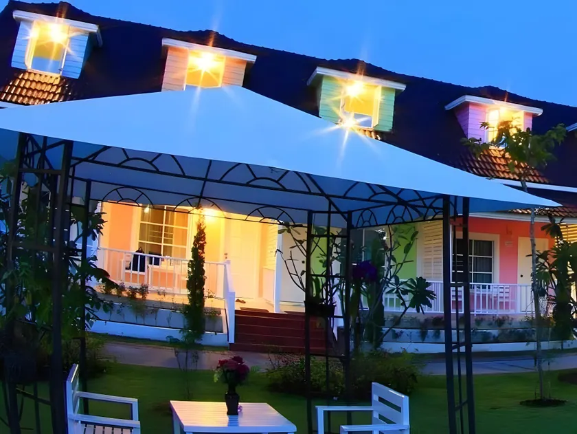 Chiangkhan Gallery Resort - Image 1