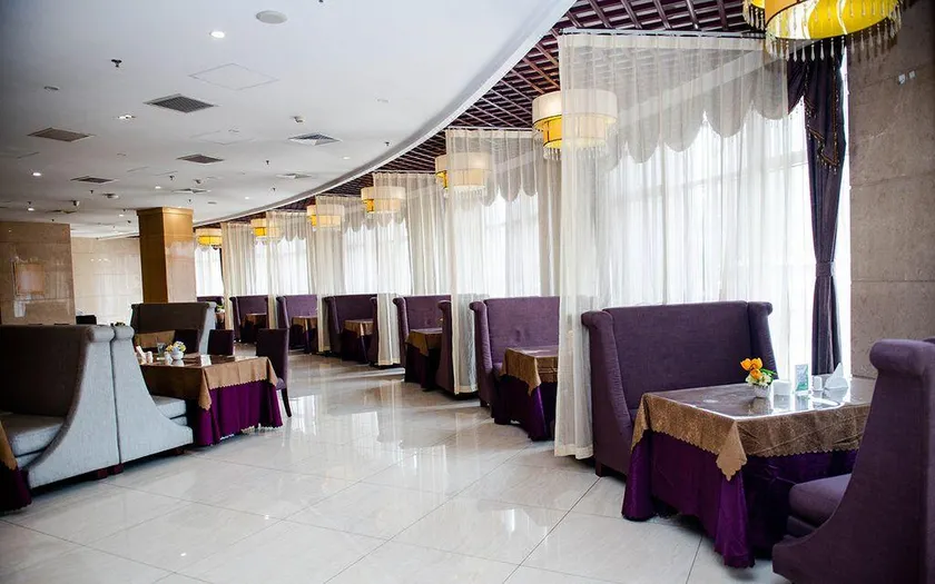 Xinyusheng Hotel - Image 1