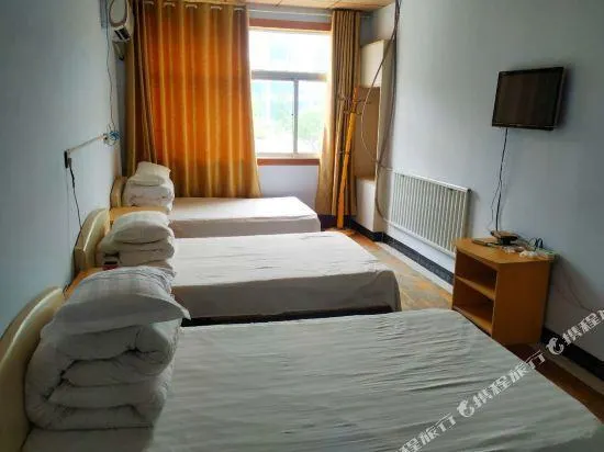Penglai Hotel (Linyi Luoliu Road Store) - Image 1