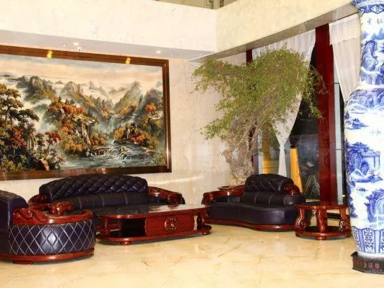 Yulian hotel - Image 1