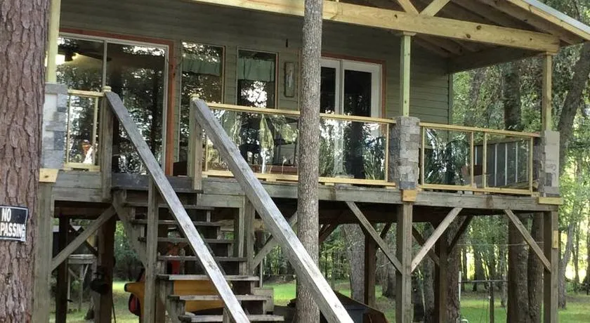 Serenity by the River: Glamping in Claxton, Georgia - Image 1