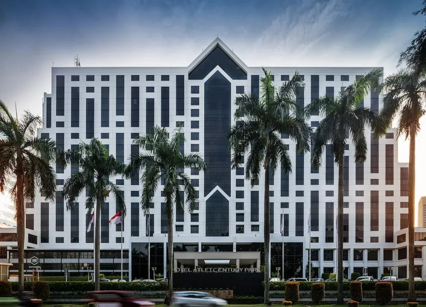Century Park Hotel - Image 1