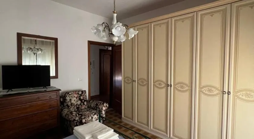 Melina House - Image 1