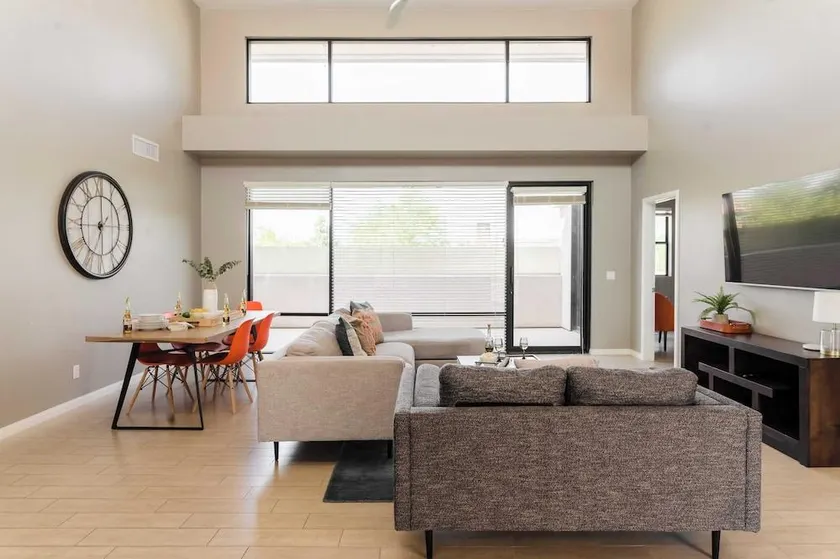 Ivory I By Avantstay Modern Home w/ Stunning Views Close To Old Town - Image 1