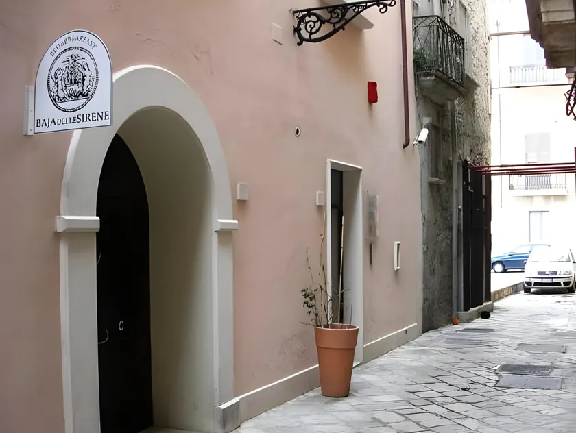 Baja delle Sirene - Image 1