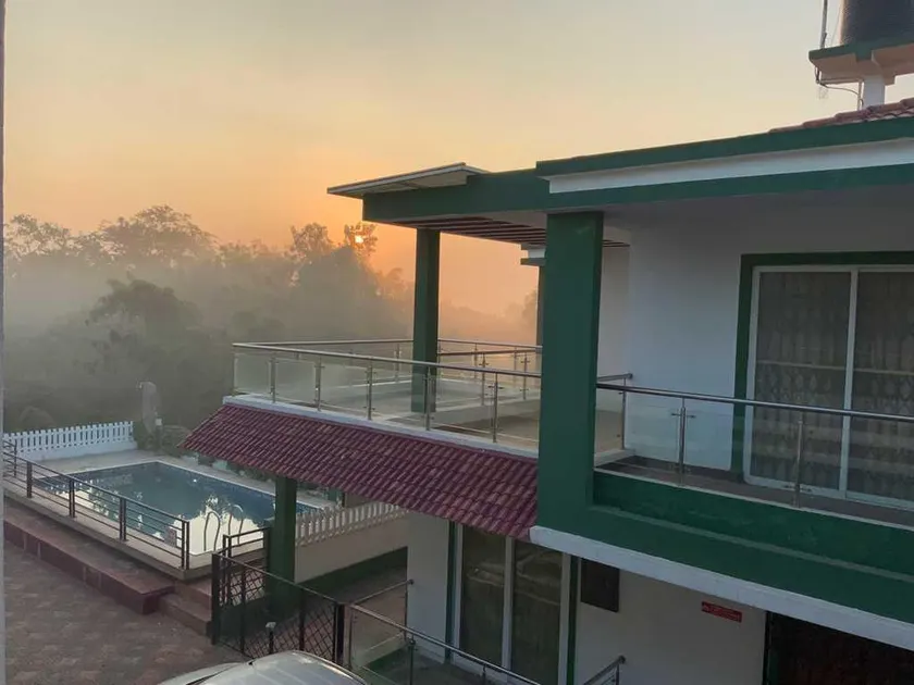 Holiday Villa - Image 1