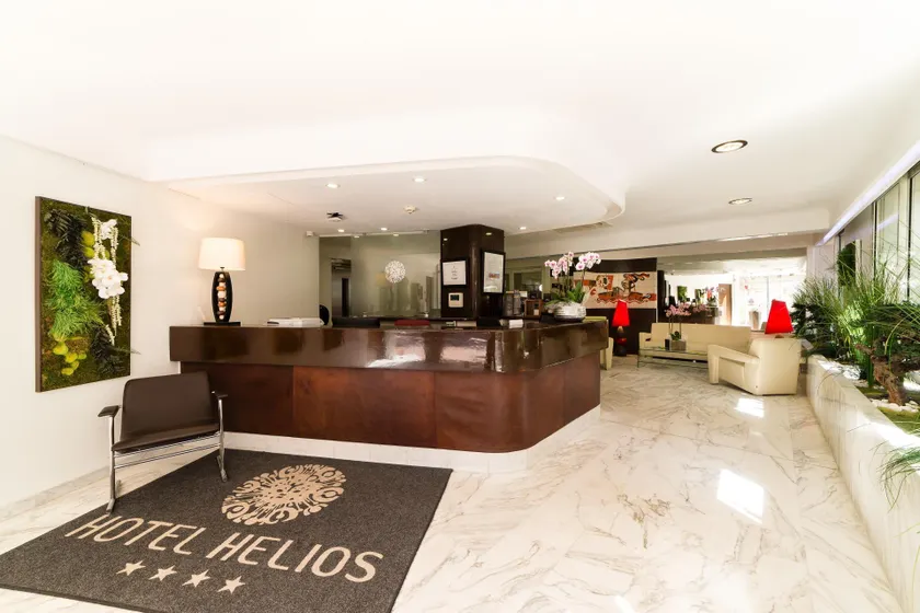 Hôtel Hélios - Image 1