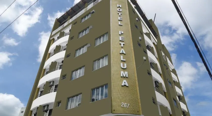Petaluma hotel Fomiga - Image 1