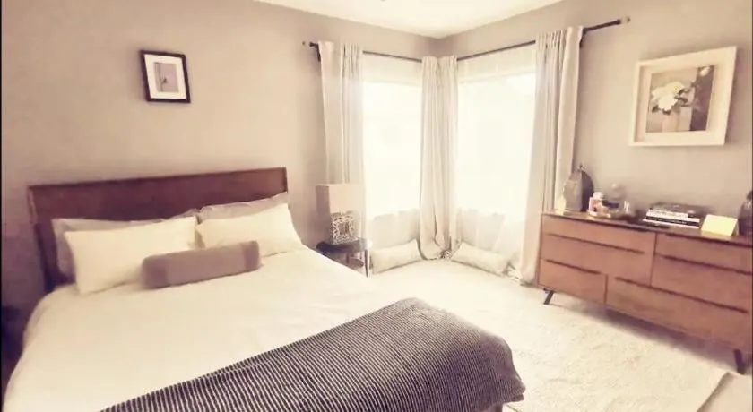 Roscommon Ensuite Room - Image 1