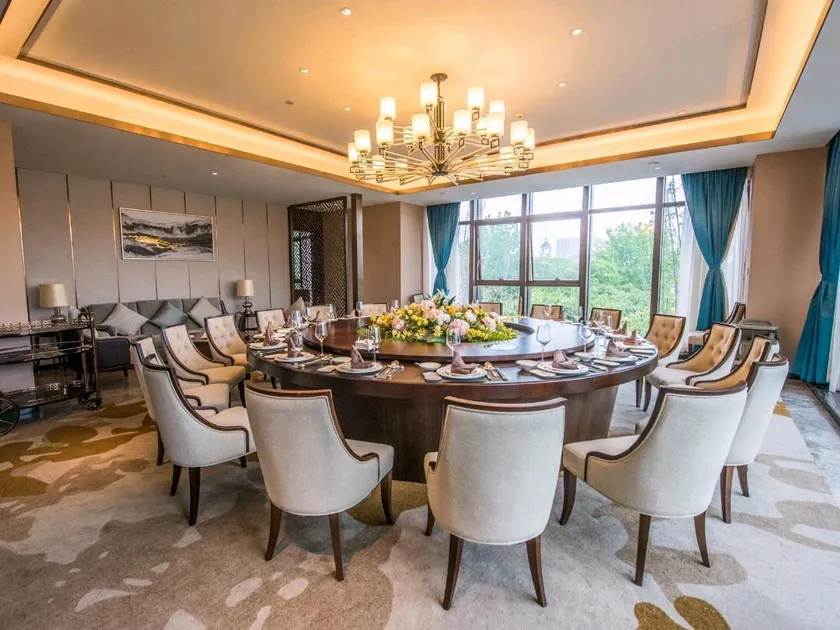 Jinyang Shangcheng Hotel - Image 1