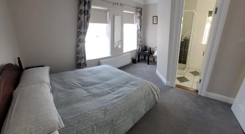 Dun Maeve Guesthouse - Image 1