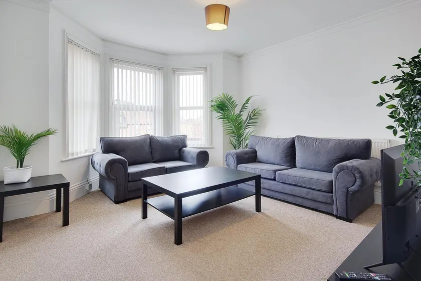 Ashley Road Apartment 3 - Image 1