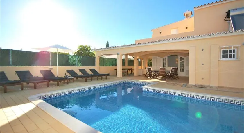 Qta do Eucalipto Villa - Image 1