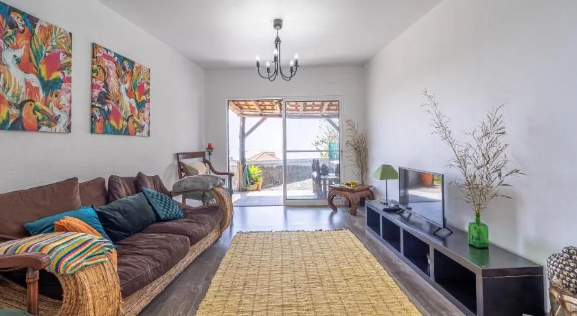 Casa Serrão - Image 1