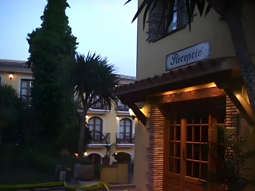 Hotel Restaurante La Masieta - Image 1