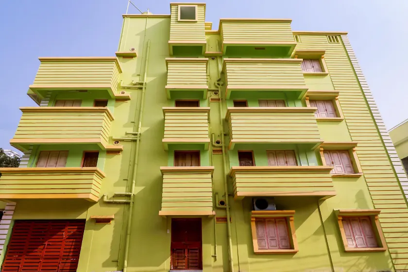 Hotel O M Palace - Image 1