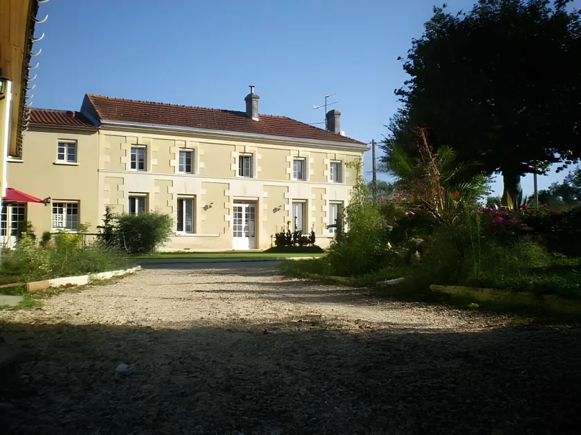 Domaine des Tilleuls - Image 1