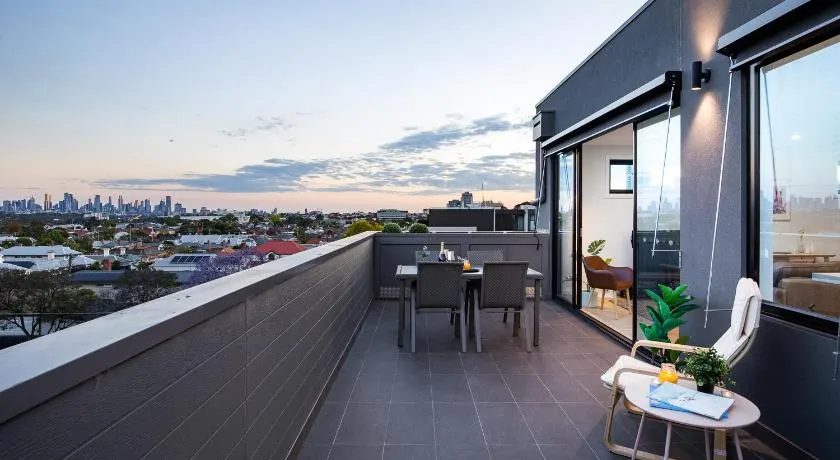 Queensview168 Apartments Moonee Ponds - Image 1
