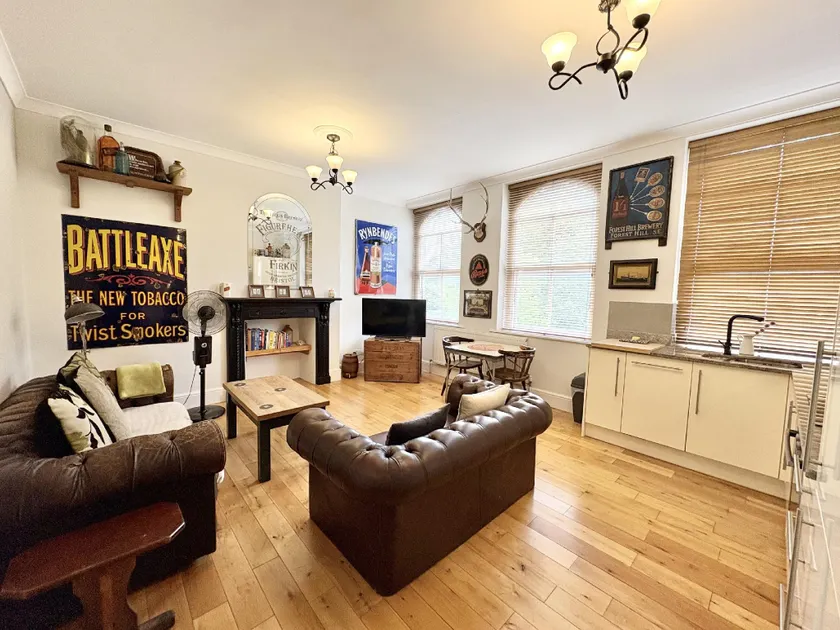 Flat 1 - Image 1