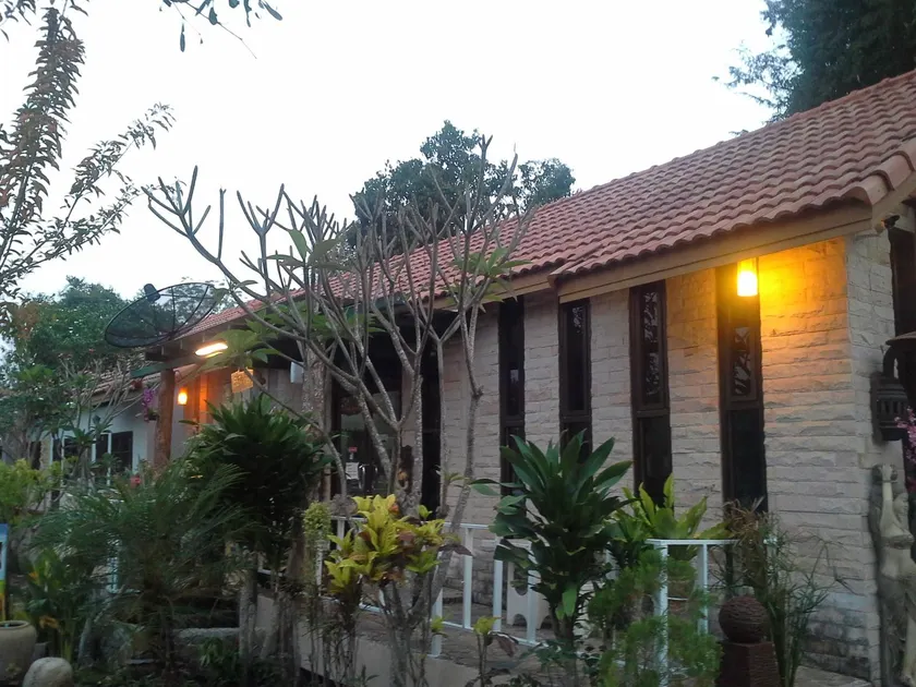 Wannida Garden Resort - Image 1