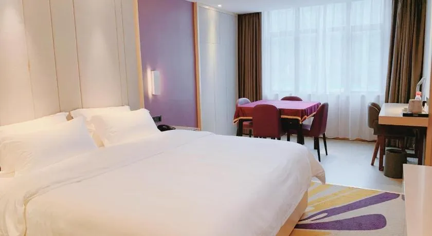 Lavande Hotels· Huizhou Xinyi Government Plaza Store - Image 1