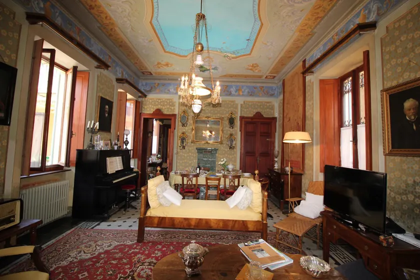 La Dimora dei Ciliegi, charming apartment overlooking Lake Maggiore - Image 1