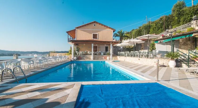 Kommeno Bay Apartments - Image 1