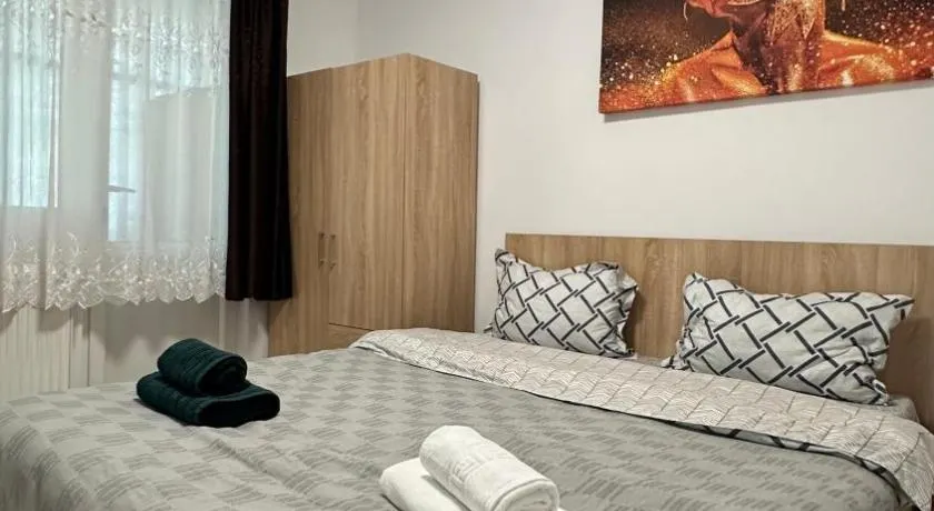 Alice Apartment - Image 1