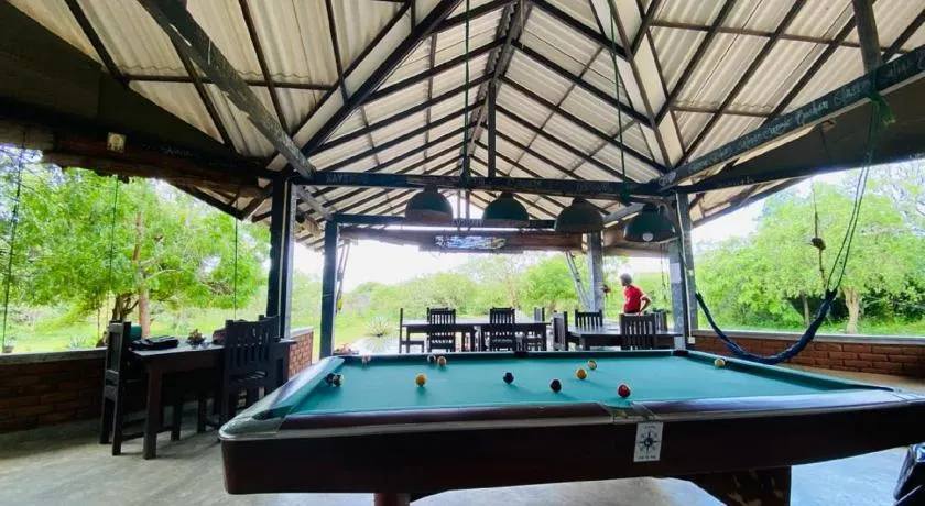 Yala Ying Yang Hostel & Camping - Image 1