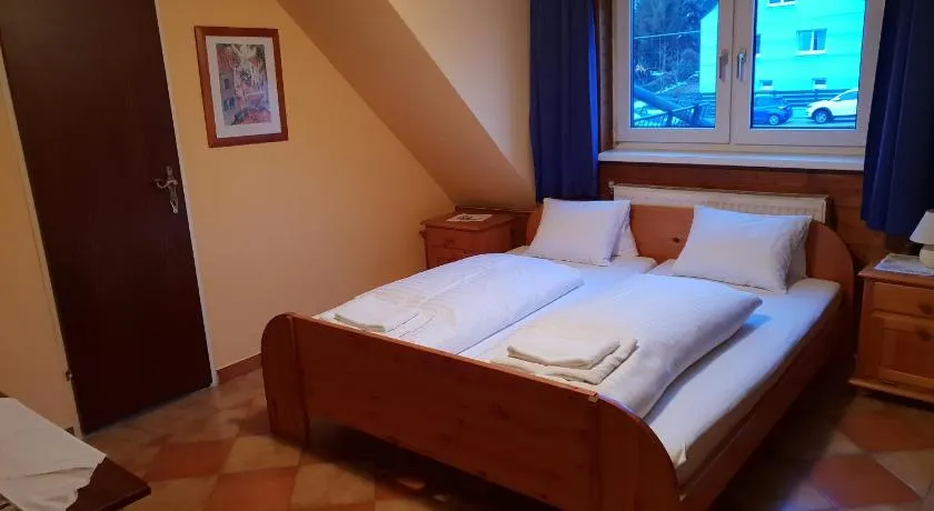 Pirates Hotel - Image 1