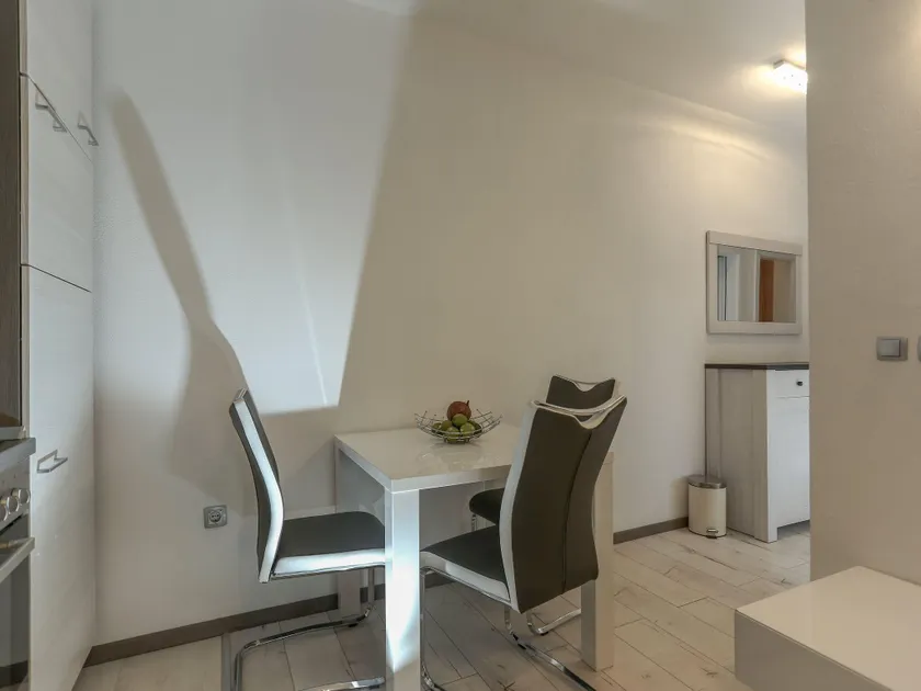 Apartment Freni - One Bedroom Apartment with Terrace ST - Image 1