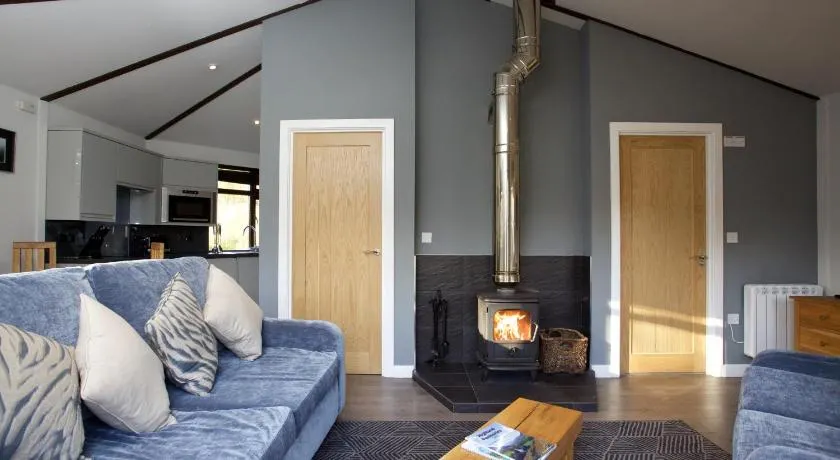 Loch Tay Highland Escapes - Image 1