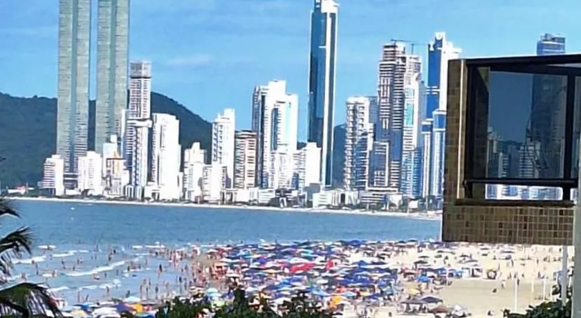 Itajaçu Frente Mar vista Lateral BC - Image 1