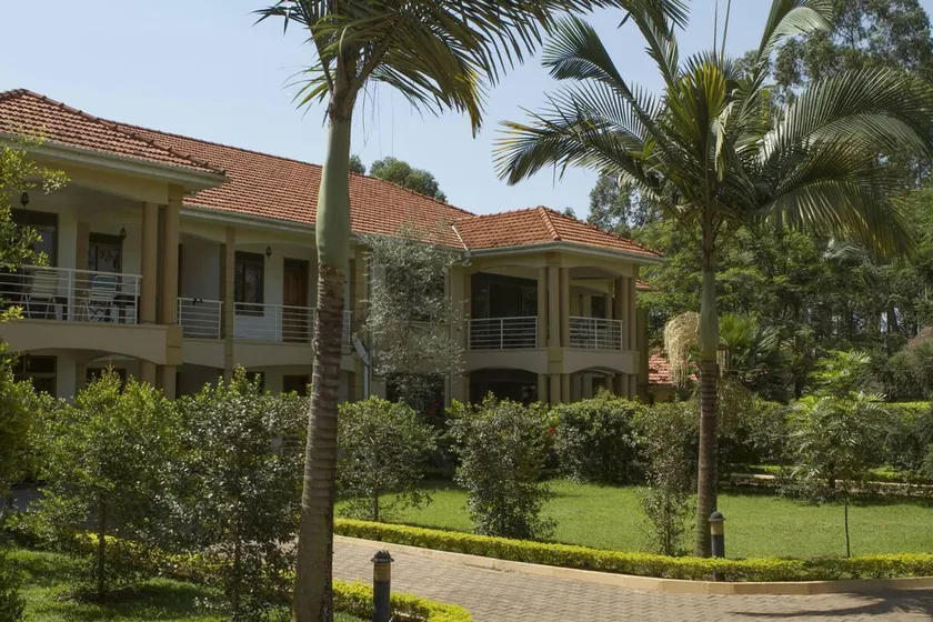 Olive Gardens Hotel - Image 1